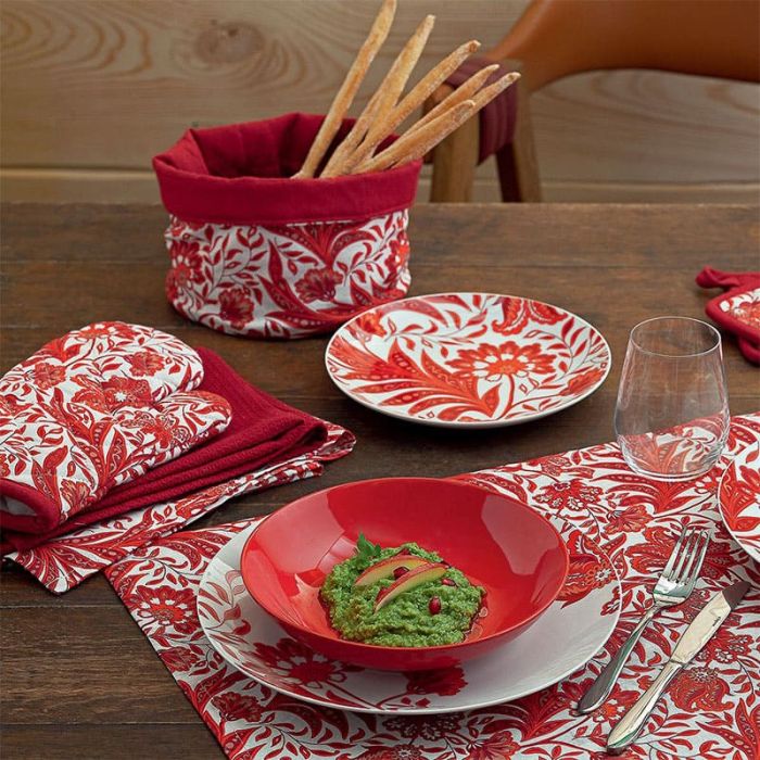 TOGNANA Madison Red Ornament Set 18 pezzi Piatti Colorati in Porcellana